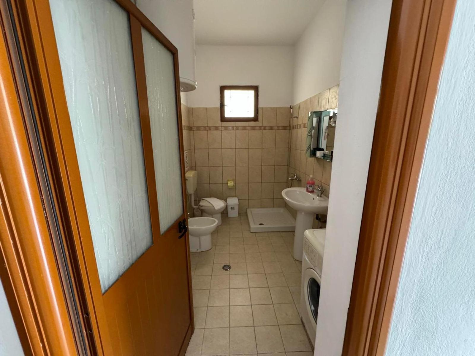 Vlora Villa Esterno foto