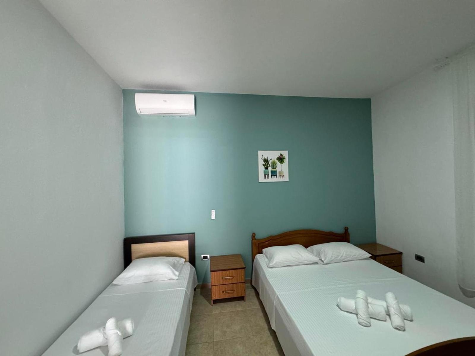 Vlora Villa Esterno foto